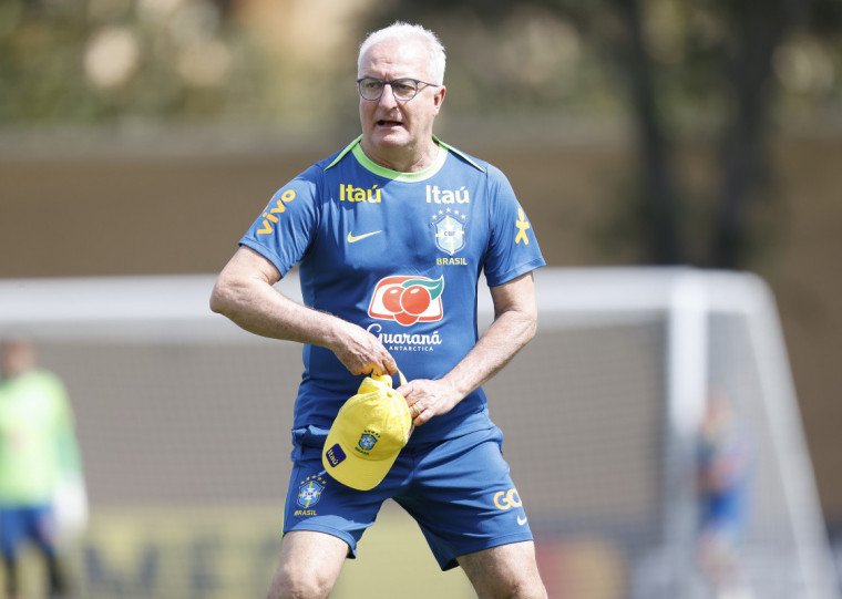 Dorival Junior vai para sua partida no comando da seleção brasileira