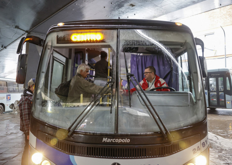 Segundo a empresa, cerca de 70% do fluxo de passageiros diminui e foi agravado pelas enchentes de maio