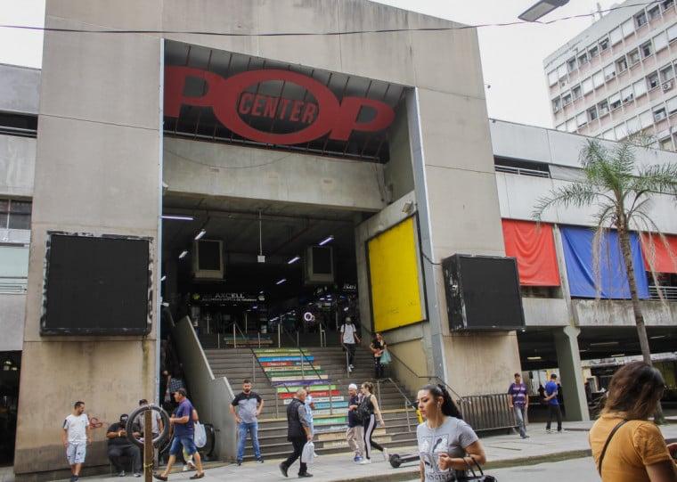 Lojistas percebem aumento de 30% no fluxo de pessoas depois das enchentes