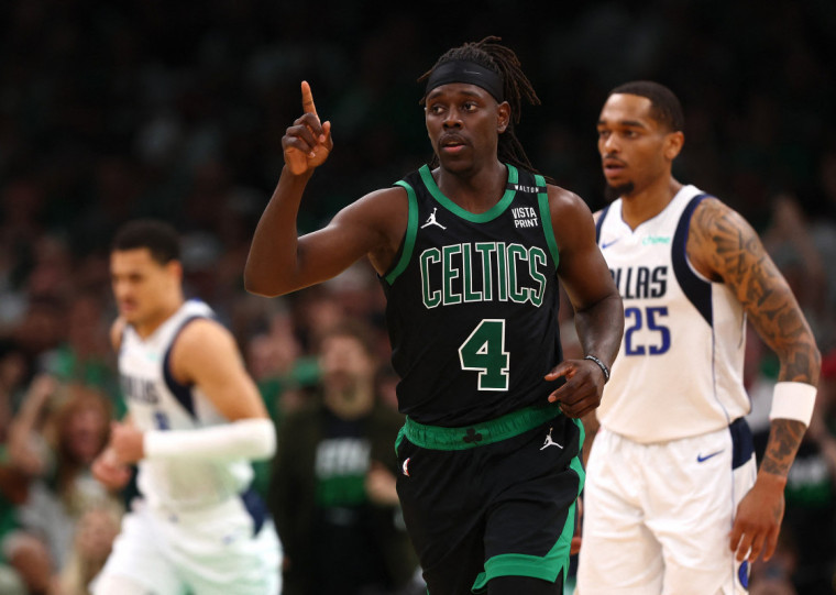 Jrue Holiday marcou 26 pontos e foi um dos protagonistas da vitória do Boston Celtics no jogo 2 das finais da NBA