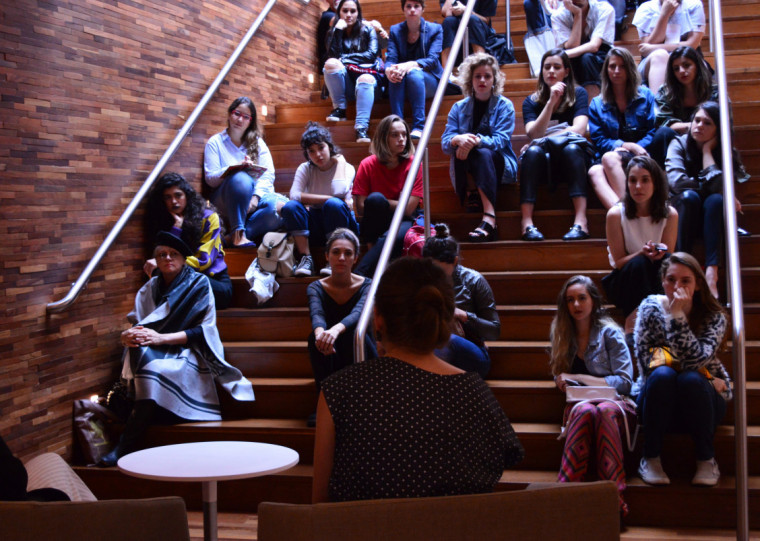 A programação conta com venda de livros e oficinas culturais gratuitas