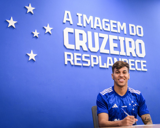 Cruzeiro anuncia a contratação do atacante Kaio Jorge, ex-Santos