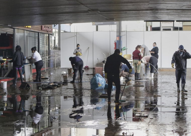 Enchentes que atingiram o Rio Grande do Sul em maio refletiram negativamente na geração de emprego