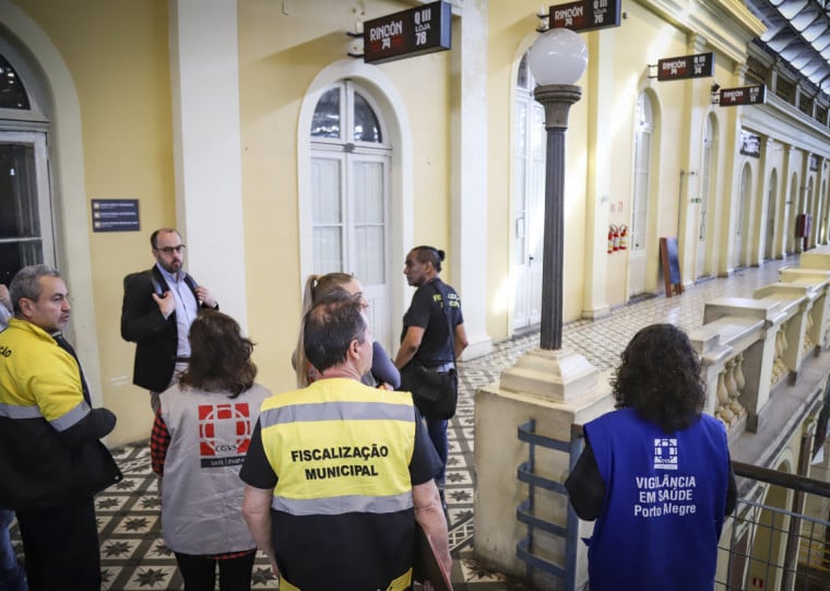 Antes da reabertura, equipes da Vigilância Sanitária fizeram vistoria nos estabelecimentos