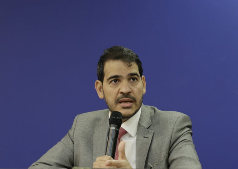 O advogado-geral da União, Jorge Messias,a proposta formulada  está em termos semelhantes à apresentada pelo governo Lula ao Congresso Nacional