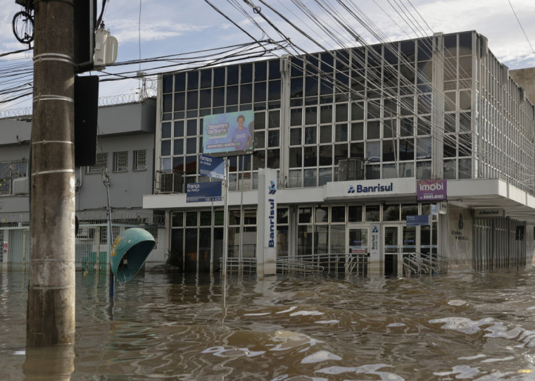 Banrisul ainda tem 17 agências e 6 pontos de atendimento fechados, sem previsão de reabertura