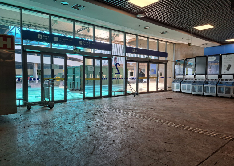 Aeroporto Salgado Filho segue fechado em raz&atilde;o dos estragos causados pelo alagamento