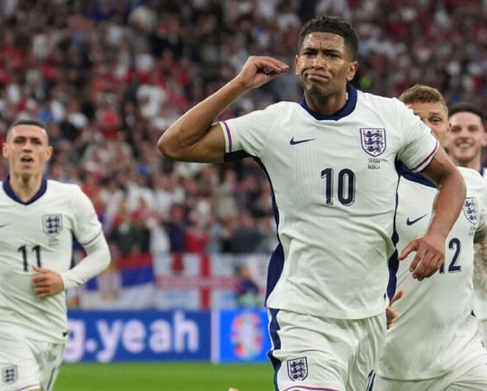 Inglaterra leva sufoco, mas estreia com vitória sobre a Sérvia na Eurocopa