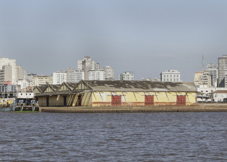 "Estrangulamento" entre o rio Jacuí e o Guaíba pode ter contribuído para potencializar cheia de maio