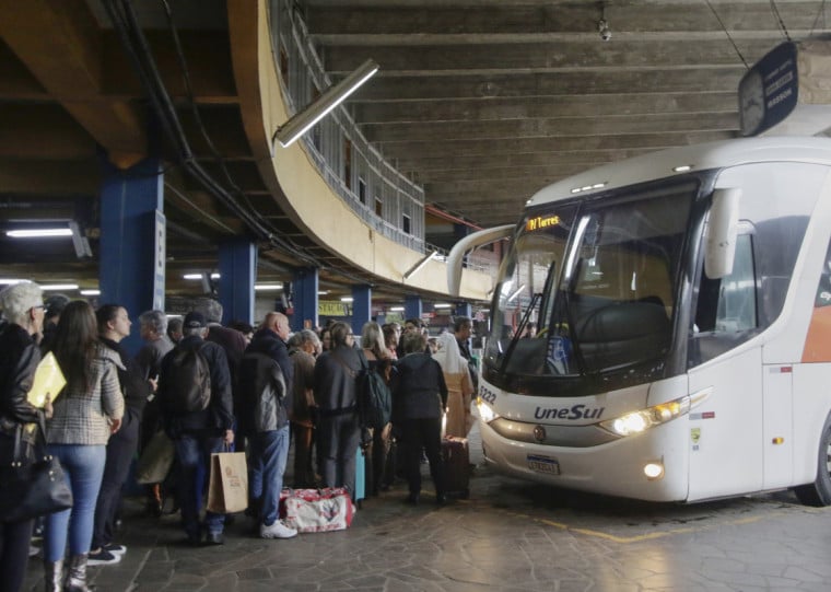  Segundo o Daer não é seguro para os passageiros que se mantenha as operações 24h por dia