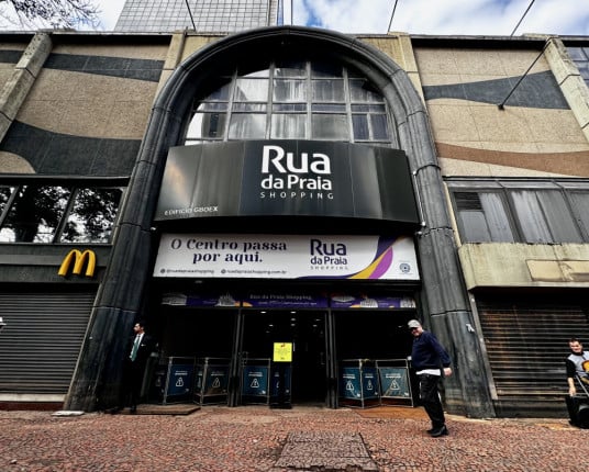 Rua da Praia Shopping reabrirá, mas com horário reduzido e menos dias