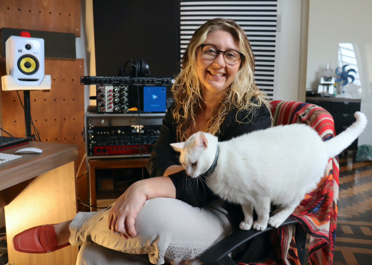 Cantora, compositora e pesquisadora, Clarissa Ferreira desafia os limites líricos, estéticos e conceituais da música tradicionalista gaúcha