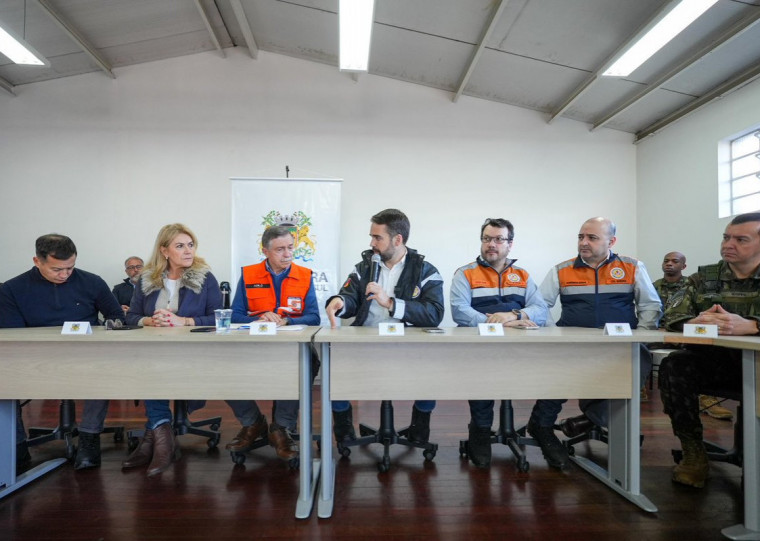 Governador Eduardo Leite se reuniu com o prefeito de Caxias do Sul, Adiló Didomenico