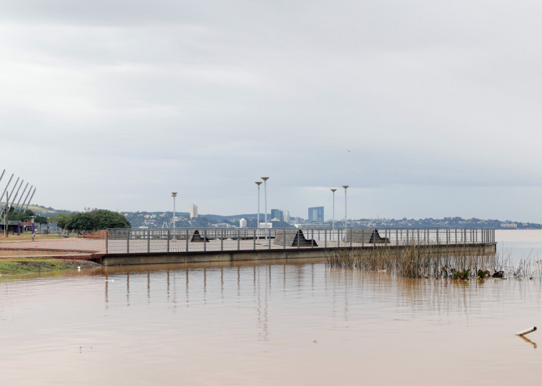 Guaíba mede 3,09m na última medição às 14h15min