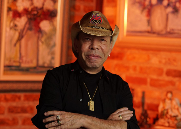 Chrystian vinha se dedicando &agrave; carreira solo e lan&ccedil;ou single no come&ccedil;o deste m&ecirc;s