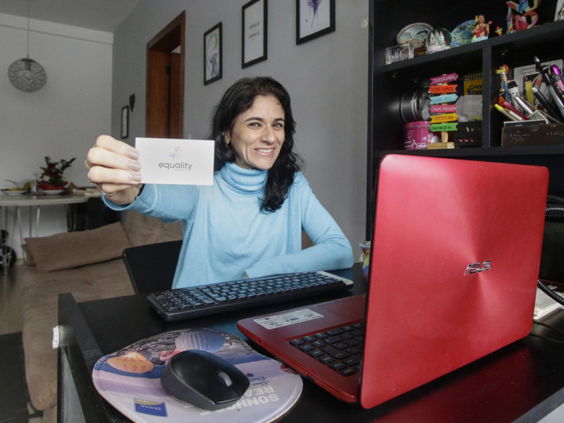 Mariana está à frente da Equality, agência focada na comunidade Foto: THAYNÁ WEISSBACH/JC