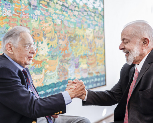 Lula se encontra com FHC em São Paulo; Plano Real completa 30 anos