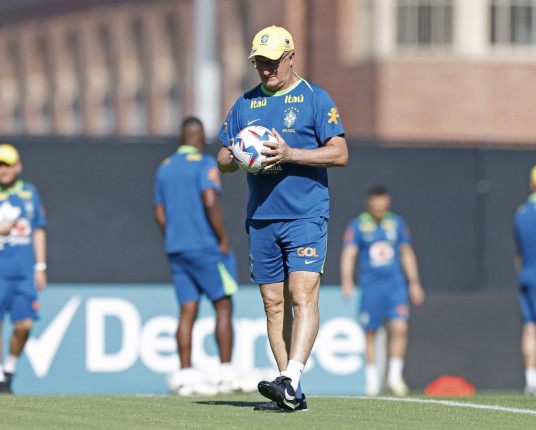 Contra o Paraguai, Dorival deve manter a seleção brasileira com esquema da estreia
