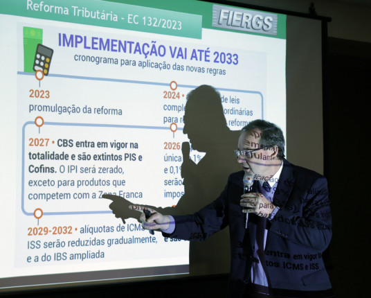 Com nova reforma tributária, estados e municípios terão que trabalhar em conjunto, afirma Fantinel
