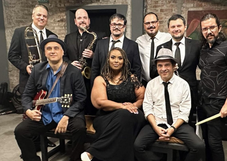 A Hard Working Band foi formada em 1995 e traz no repertório o melhor da soul music