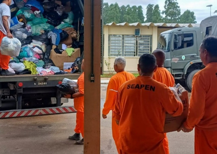 Até o momento, mais de 600 apenados, de 51 estabelecimentos prisionais, foram mobilizados para limpeza das cidades e fabricação de itens