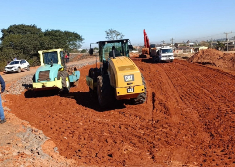 Foram utilizados 7 mil metros cúbitos de argila na recomposição da estrutura