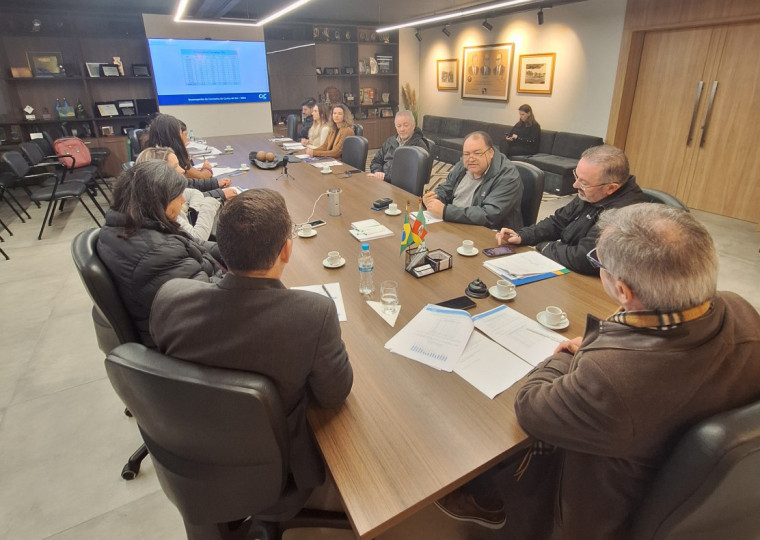 Apesar do número, especialistas exaltaram a manutenção de empregos