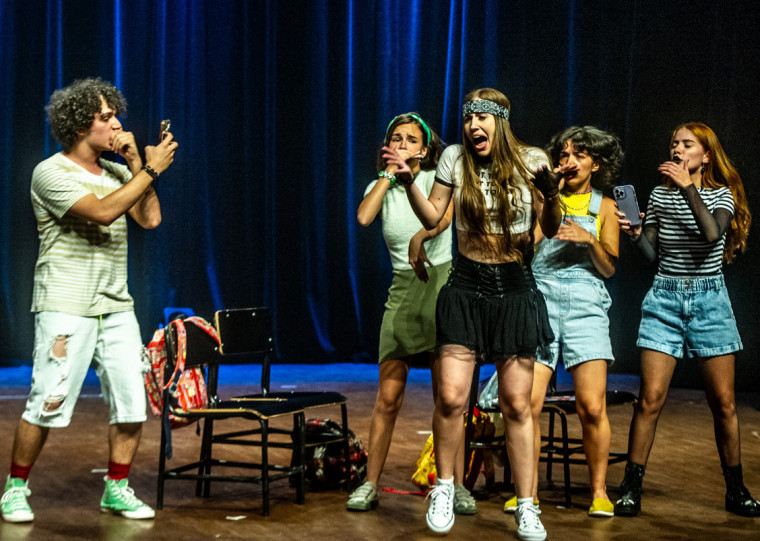 Após apresentação da peça, a plateia ainda poderá participar de um bate-papo sobre o comportamento dos jovens em tempos de calamidade