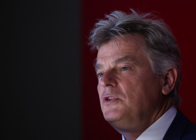 Roussel afirmou que o presidente tem que deixar a esquerda governar