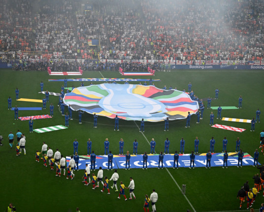 Espanha é favorita na final, mas Inglaterra quer evitar outro vice de Eurocopa