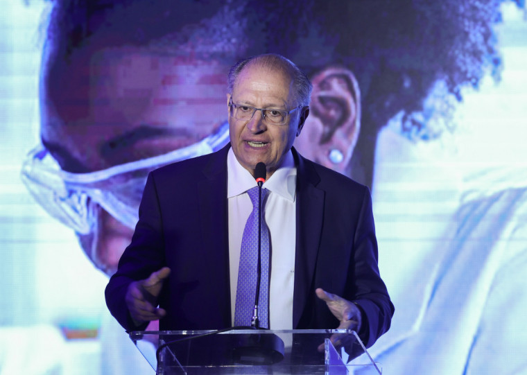 Geraldo Alckmin, vice-presidente do Brasil e ministro do Desenvolvimento, Ind&uacute;stria, Com&eacute;rcio e Servi&ccedil;os