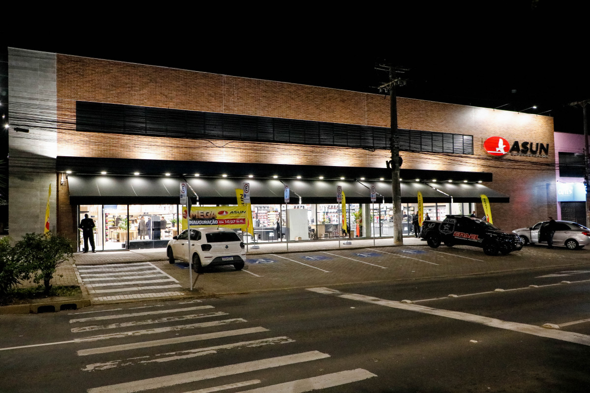 Minuto Varejo - supermercados - alimenta&ccedil;&atilde;o - Asun - loja Cachoeirinha - antigo hotel Prior - consumo | ANDR&Eacute; BOEIRA/DIVULGA&Ccedil;&Atilde;O/JC