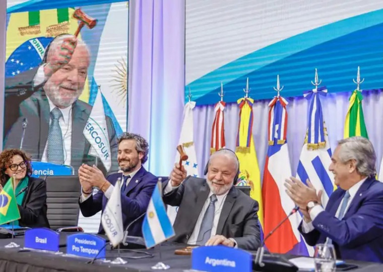 Lula destaca importância da relação comercial com a Argentina no contexto do Mercosul