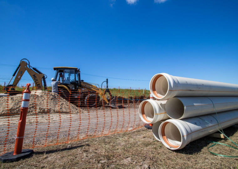 Obra levará o esgoto desde a ETE em Xangri-Lá, até o ponto de descarte final da rede, no Rio Tramandaí
