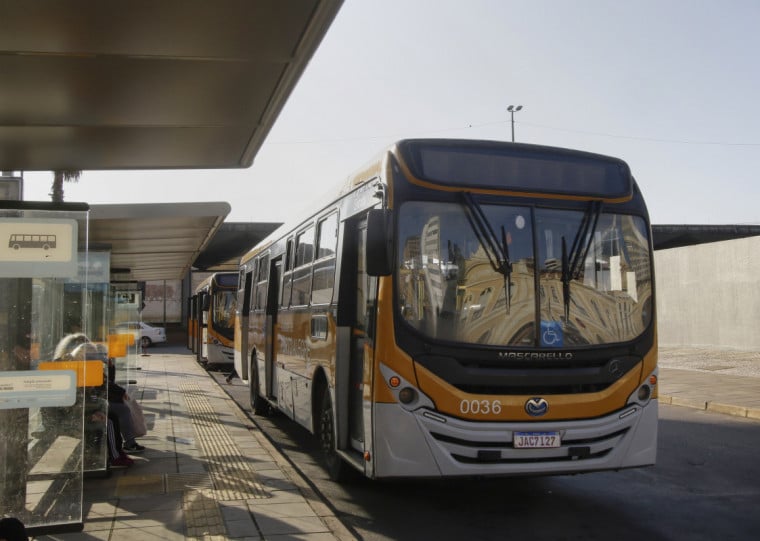 Privatização da Carris concretizada neste ano é alvo de divergências entre os candidatos