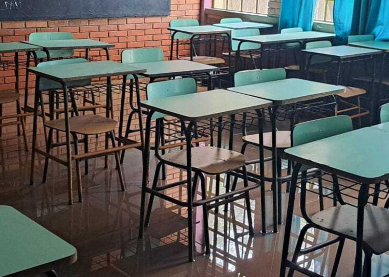 Ao todo, a EMEF Antônio Giúdice ficou 25 dias submersa 