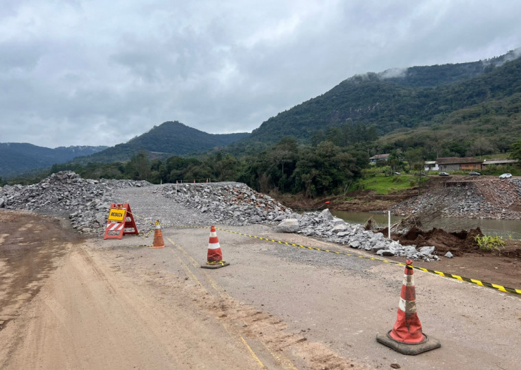 Problemas nas cabeceiras no mês de junho fez com que a autarquia reavaliasse a solução na BR-116