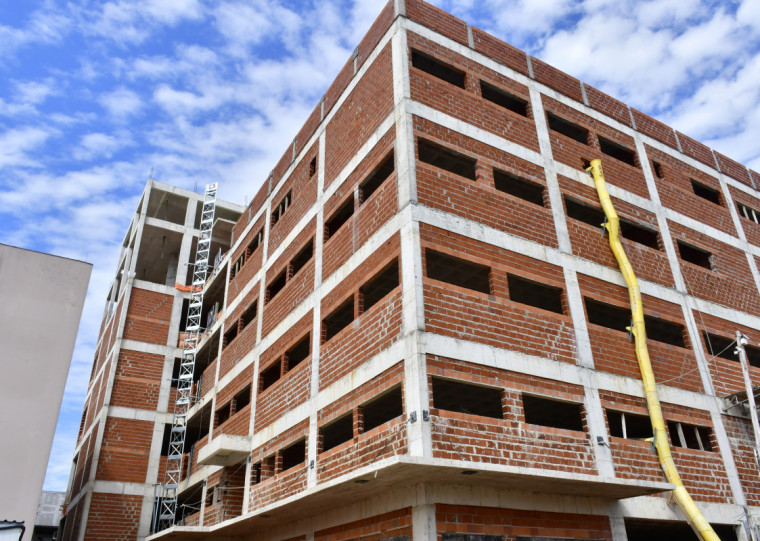 Anexo 2 do Hospital Municipal teve intervenções paralisadas após contrato com empresa não ser renovado