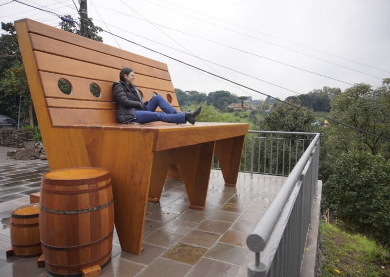 Inusitado equipamento foi instalado na região central da cidade