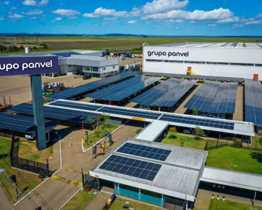 Cerca de 85% das lojas de rua da Panvel já são atendidas por energia solar