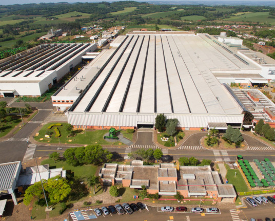 John Deere demite 150 funcionários na unidade de Horizontina