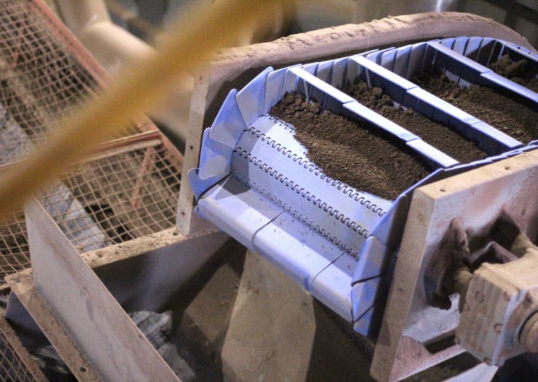O enxofre e o ácido sulfúrico são a base da fabricação de fertilizantes
