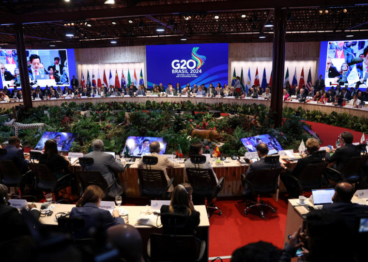 Adoção oficial do texto depende agora do aval dos ministros