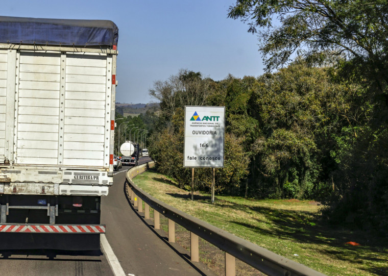 Metodologia considera os custos dos veículos que transportam cargas