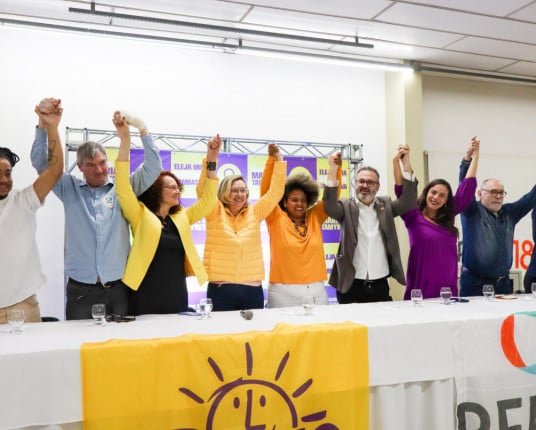 PSOL ressalta aliança inédita com PT em convenção partidária