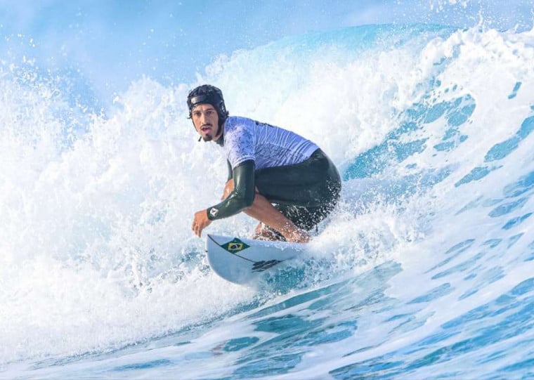 O Brasil tem dois competidores ainda na disputa por medalhas nesta modalidade: Gabriel Medina (foto) e Tatiana Weston-Webb