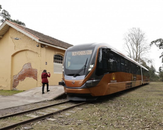 Vinícola gaúcha investe no enoturismo na Serra, Fronteira e até na Bahia