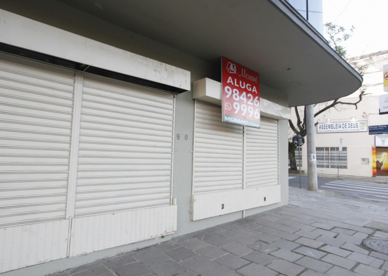 Enchentes afetaram fortemente o mercado de imóveis comerciais