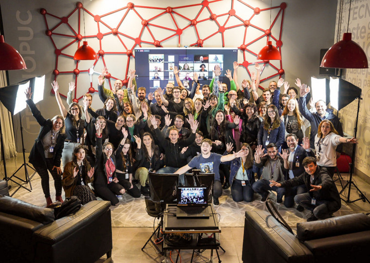 Garage ajuda empreendedores a tirar ideia do papel e construir modelo de negócio