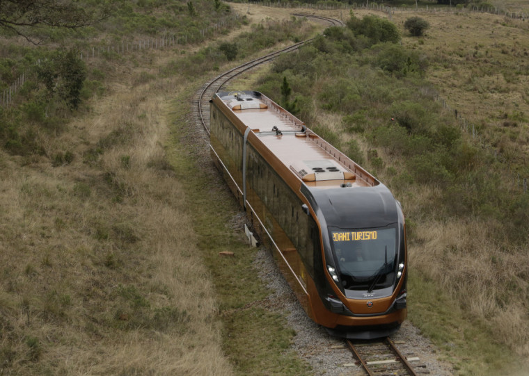 Trajeto de 20 quilômetros do Trem do Pampa une compras na Fronteira e o enoturismo